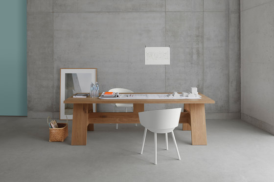 Fayland | Dining tables | e15