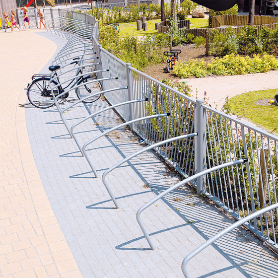 Standard Childproof Fence with Bicycle Parking | Ringhiere | Streetlife