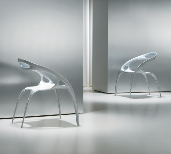 Go | Stühle | Bernhardt Design