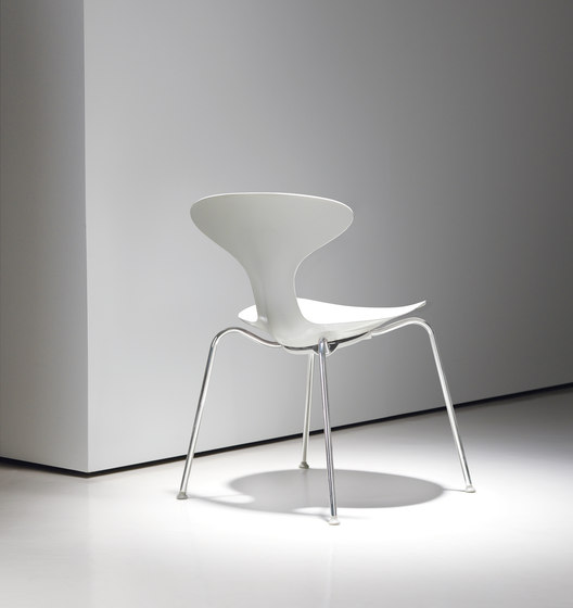 Orbit Wood | Stühle | Bernhardt Design