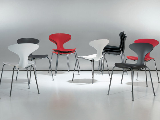 Orbit Wood | Stühle | Bernhardt Design