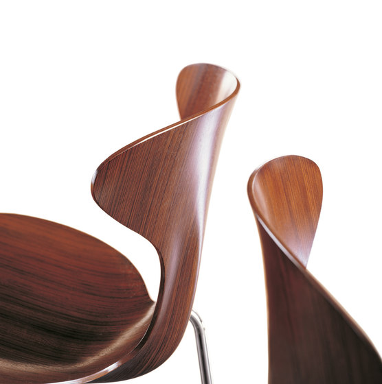 Orbit Wood | Chaises | Bernhardt Design