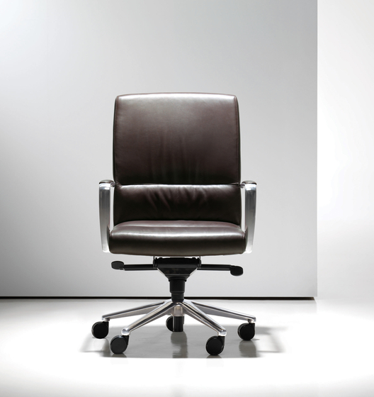 Rice | Chairs | Bernhardt Design
