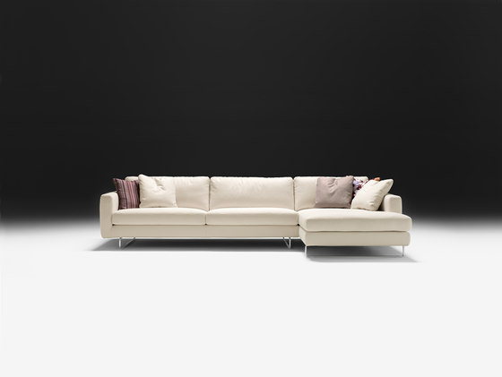 Bond sofa 2-seater | Canapés | Loop & Co