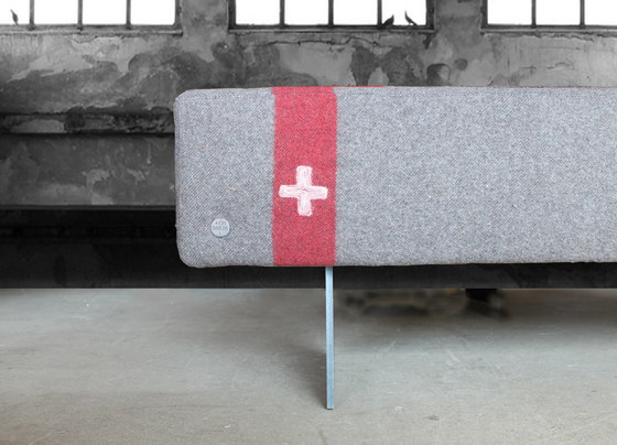 IGN. BENCH. 1291 | Panche | Ign. Design.