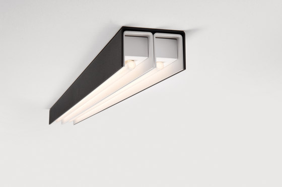 United uncovered 1x 21/39W GI by Modular Lighting Instruments