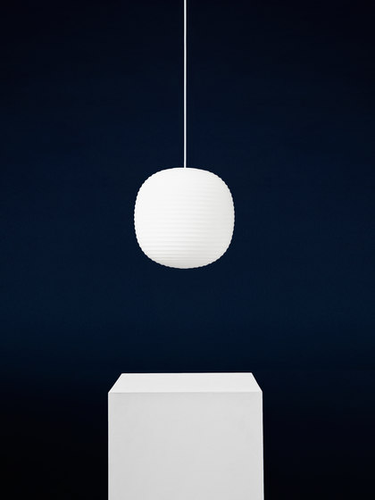 Lantern Pendant Frosted White Opal Glass | Medium | Lámparas de suspensión | NEW WORKS