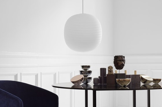 Lantern Pendant Frosted White Opal Glass | Large | Lámparas de suspensión | NEW WORKS