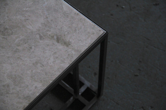 Silver Binate Table | Couchtische | Novocastrian