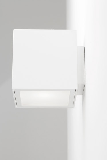 EK Cubo 90R-PL ceiling | Deckenleuchten | Aqlus