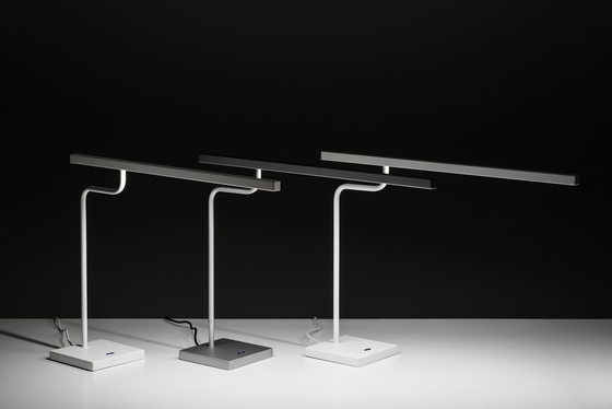 MicroStick Utile d’éclairage pour table | Luminaires de table | Quadrifoglio Group