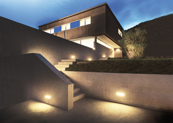 Concrete up-light | Outdoor recessed lighting | Simes