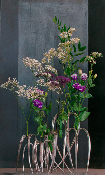 Ted Muehling – Vase | Floreros | Wiener Silber Manufactur