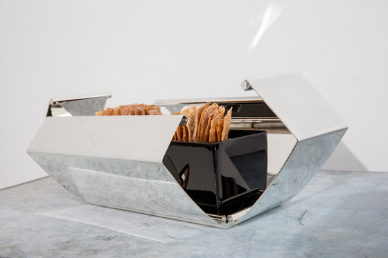 Gregor Eichinger – Cakesdose | Dining-table accessories | Wiener Silber Manufactur