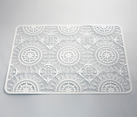 Italic Lace | Table mats | Driade