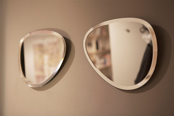 Brame mirror | Specchi | Nigel Coates Studio