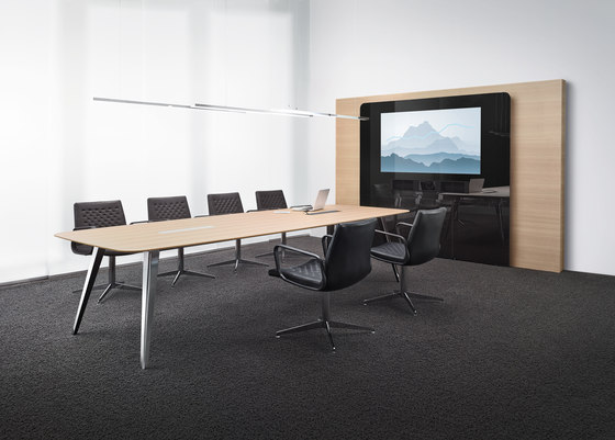 C12 Conference table | Mesas contract | Holzmedia