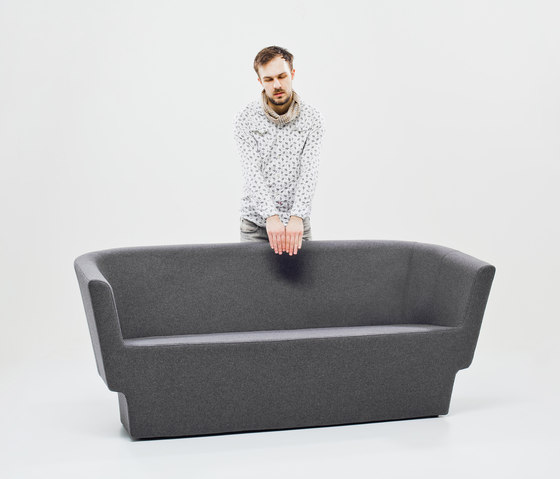 Czeslaw Armchair | Sessel | Comforty