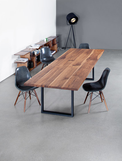 SC 25 Table | HPL with wood legs | Mesas comedor | Janua