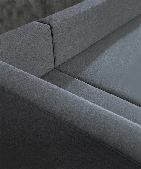 SC 02 Bench partially upholstered | Benches | Janua