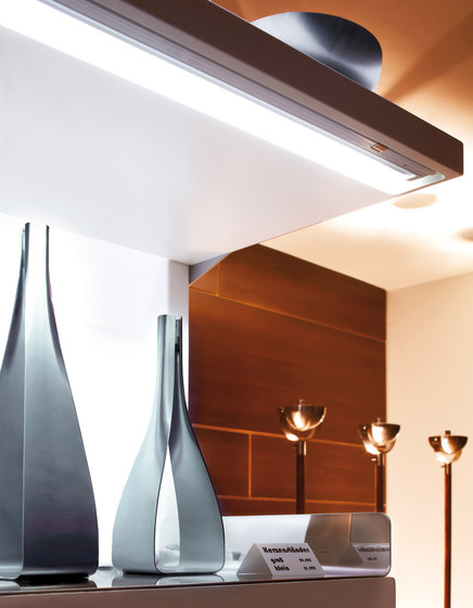 SlimLite® CS LED | Eclairage pour meubles | Hera