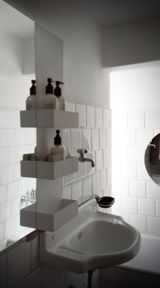 Geometrici towel warmer rectangle & shelves mirror | Mirrors | mg12