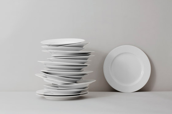Rhombe Coupe plate | Vaisselle | Lyngby Porcelæn