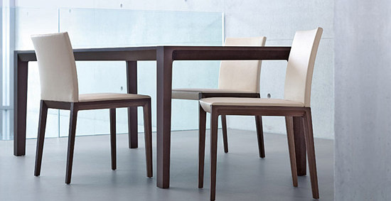 Andoo chair with armrests | Chairs | Walter K.