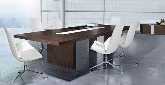 CEOO head office | Desks | Walter K.