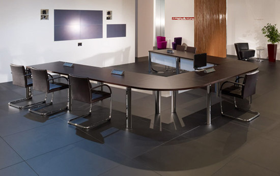 Cone conference table | Contract tables | Walter K.