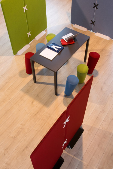 Winea X | Table panel | Accessori tavoli | WINI Büromöbel