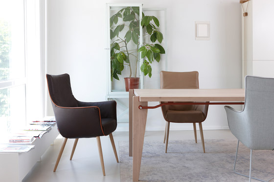 Chief dining chair | Sedie | Label van den Berg