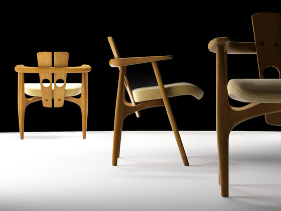 Katita chair | Stühle | LinBrasil