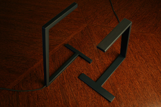 LDW Collection - Shadow Desk - steel | Lampade tavolo | Stabörd