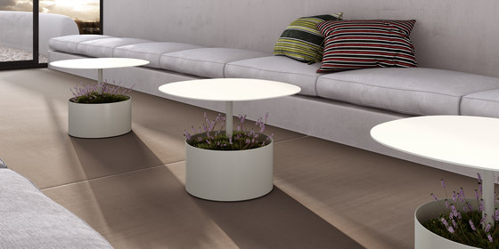 Laura | Coffee tables | Systemtronic