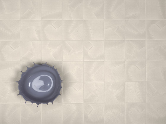 Warp Clear Grey | Ceramic tiles | LIVING CERAMICS