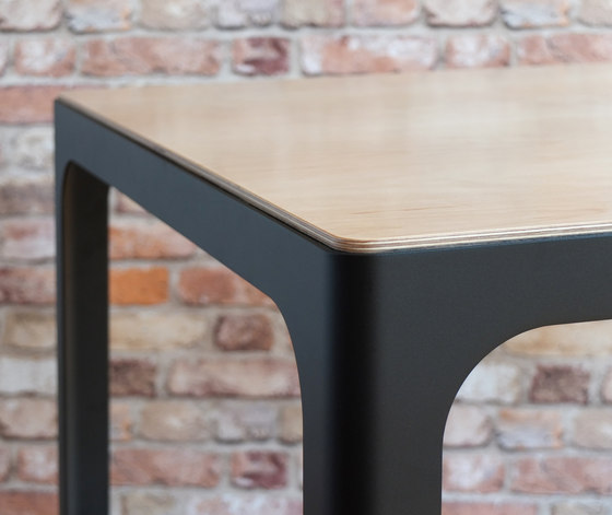 TR12 HPL Table | Dining tables | olaf riedel