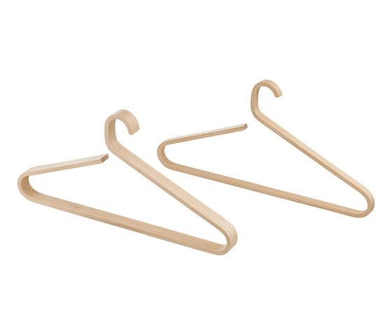 VARPU Hanger M, set of 5 | Coat hangers | Nordic Hysteria