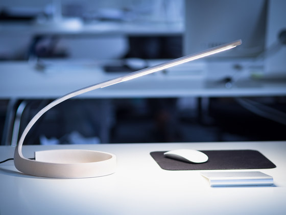 KIEPPI Desk Light white | Luminaires de table | Nordic Hysteria