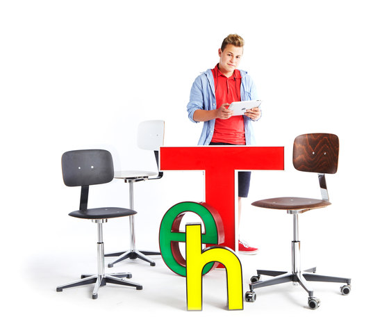 Chaise d'école 2100 avec roulettes | Chaises de bureau | Embru-Werke AG