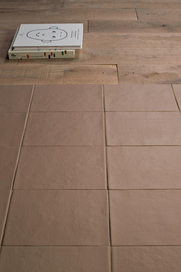 Bas-Relief code cipria | Ceramic tiles | Ceramiche Mutina