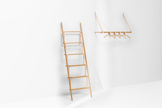 Belt ladder | Étagères salle de bain | H Furniture