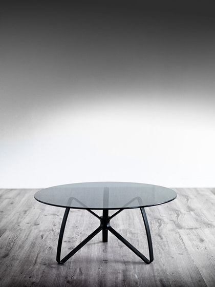 Bowtie | table one | Tavolini bassi | Erik Bagger Furniture