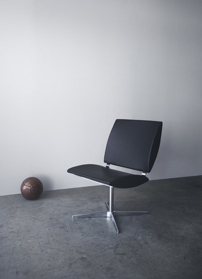 City | chair one | Stühle | Erik Bagger Furniture