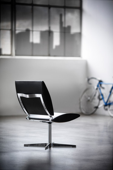 City | chair two | Chairs | Erik Bagger Furniture
