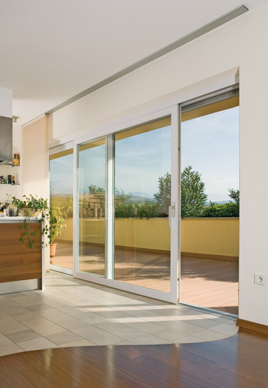 Lift-and-slide door Cristal | Patio doors | Finstral