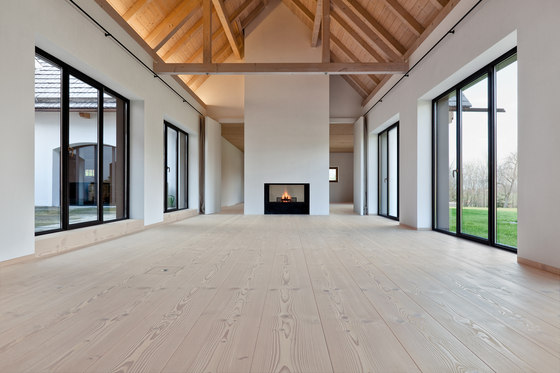 Gutsboden Douglasie Weiss Gelaugt | Wood flooring | Trapa