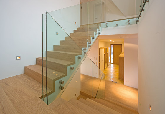 Treppen Treppenwinkel Einblatt | Treppensysteme | Trapa