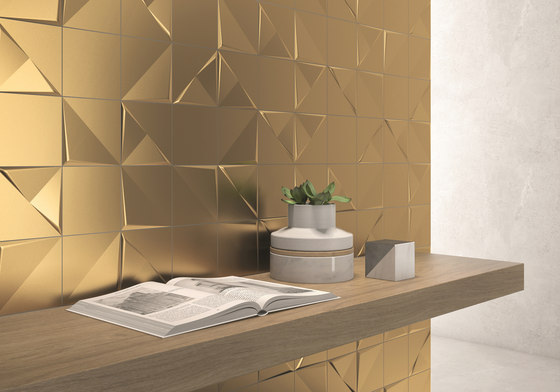 Aleatory gold matt 3 | Keramik Fliesen | ALEA Experience
