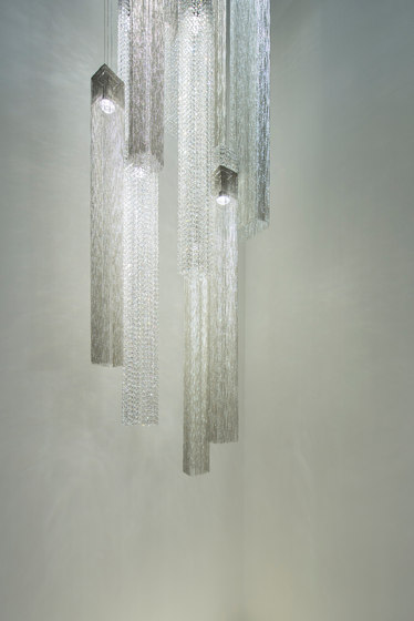 Voile | Chandeliers | Manooi
